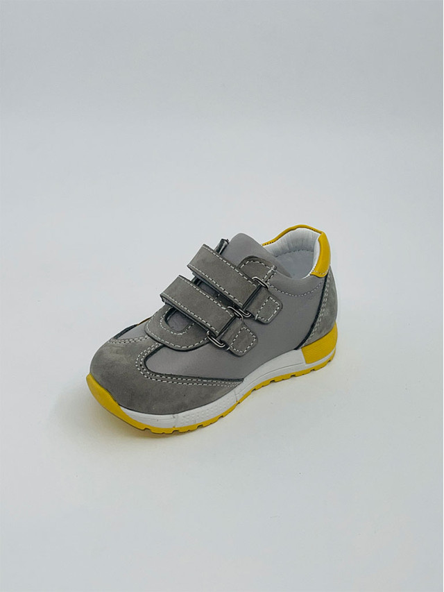 Adidasi baieti Cod 2067-103=1776