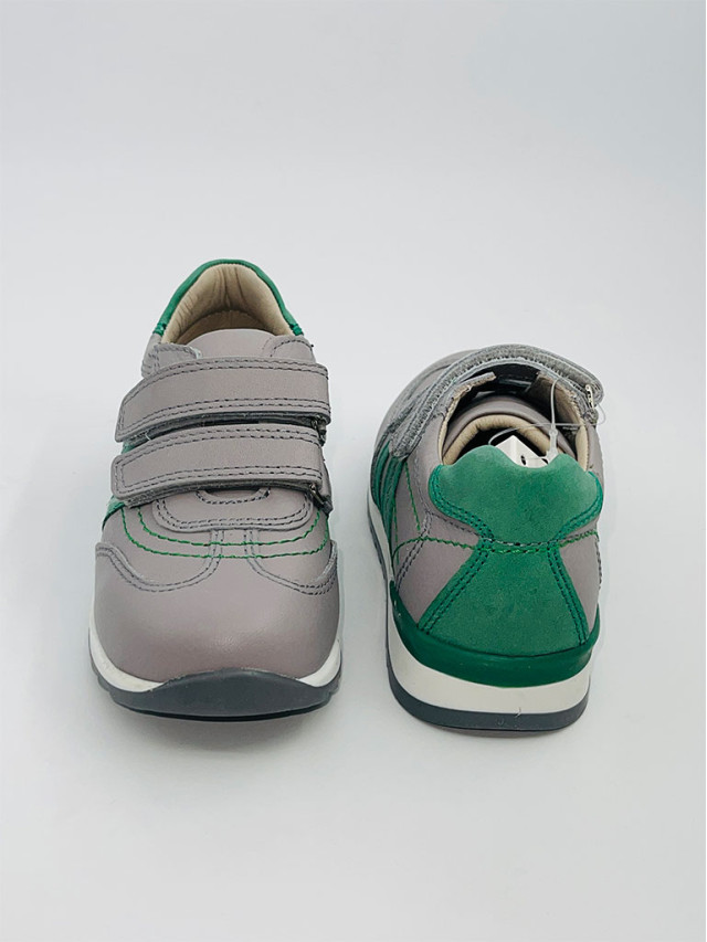 Adidasi baieti Cod 215=3359