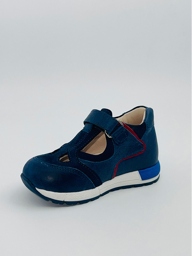 Adidasi baieti Cod 2067-261=3096