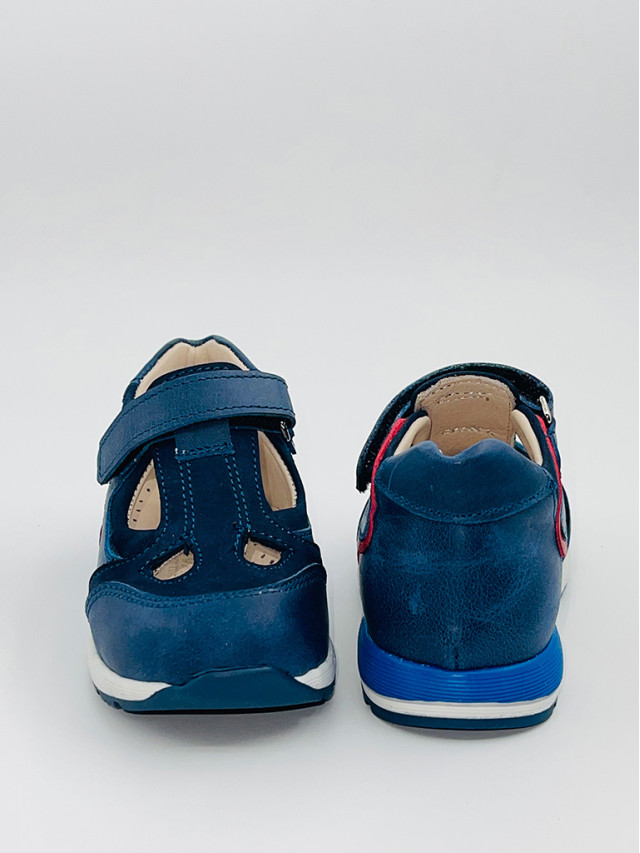 Adidasi baieti Cod 2067-261=3096